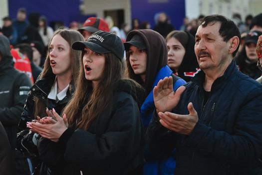 Фан-зона «Авангарда» на Пешеходном Любинском