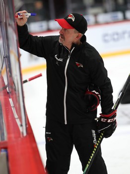 Раскатка «Авангарда» перед матчем с «Трактором»