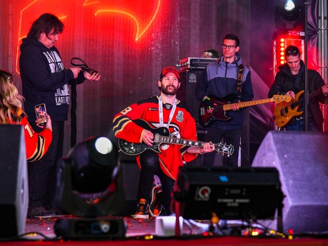 «Авангард» привёз Кубок Гагарина в Омск!