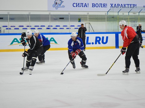 Раскатка "Авангарда" в Астане перед игрой с "Барысом"