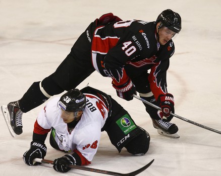 Первая победа нового сезона. "Авангард" - "Трактор" 2:1ОТ