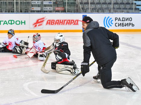 Мастер-класс Доминика Фурха для вратарей хоккейной школы "Авангард"