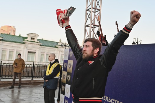 Фан-зона «Авангарда» на Пешеходном Любинском