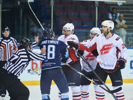 19.08.2015. Мемориал Ромазана-2015. "Авангард" - "Сибирь" 3:1