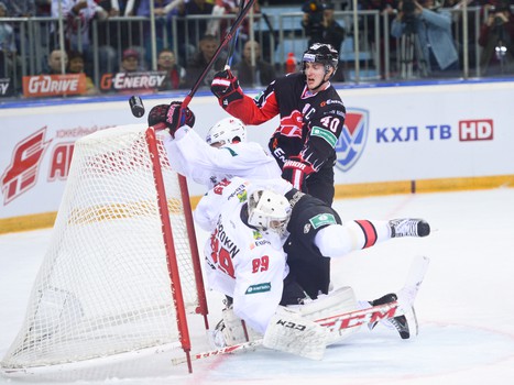 04.09.2014 "Авангард" - "Металлург" Нк 0:1