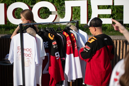 Дамир Шарипзянов - гость очередной вечеринки Буэнос Летос