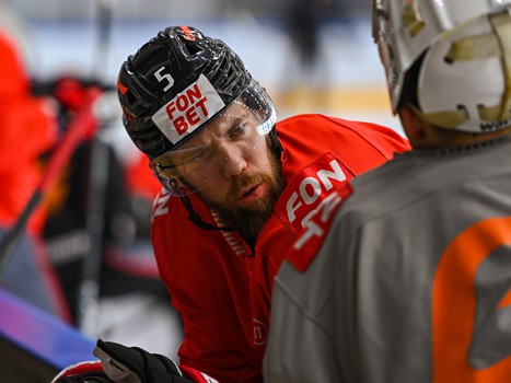 Тренировка «Авангарда» перед отправлением на турнир в Сочи