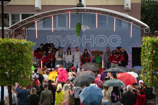 Наиль Якупов на вечеринке Буэнос Летос