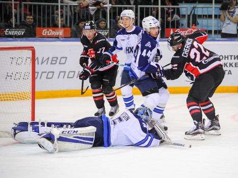 22.02.2016. "Авангард" - "Нефтехимик" 2:1