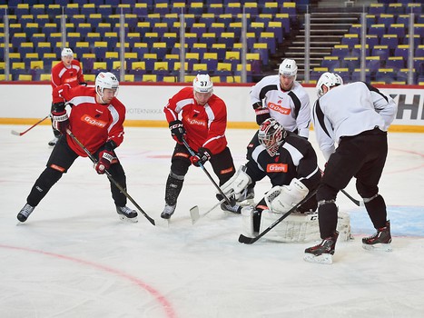 "Авангард" готовится к матчу с "Йокеритом"