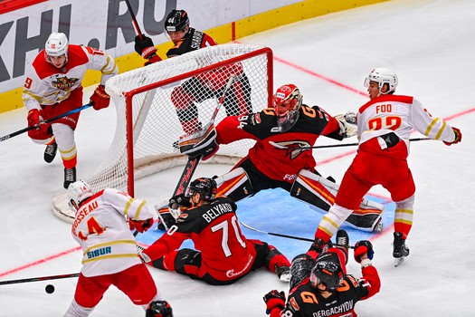 09.10.2022. «Авангард» - «Куньлунь Ред Стар» 0:4