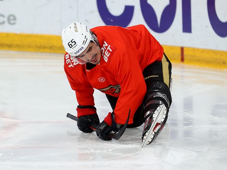 Тренировка «Авангарда» перед матчем в Магнитогорске