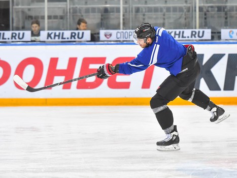 Открытая тренировка "Авангарда" для СМИ