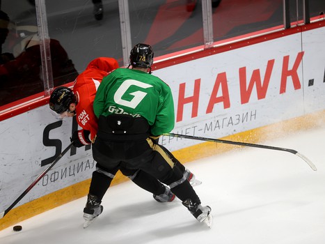 «Авангард» тренируется в Балашихе