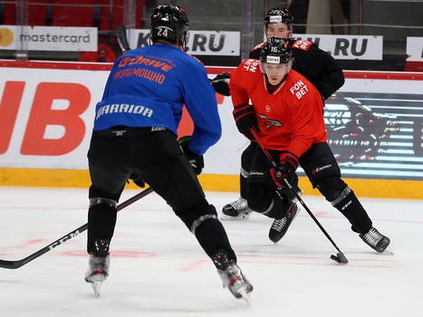 Раскатка «Авангарда» перед матчем с «Салаватом Юлаевым»