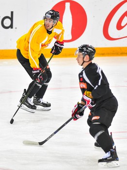 Раскатка "Авангарда" перед матчем с "Ладой"