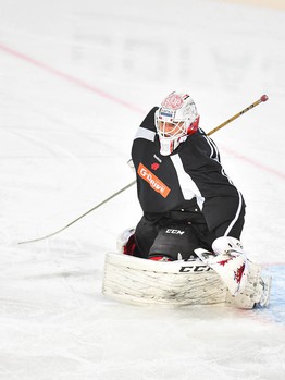 Раскатка "Авангарда" перед матчем с московским "Динамо"