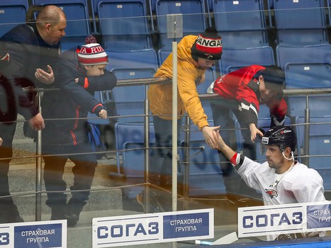 Открытая тренировка «Авангарда» для прессы и болельщиков