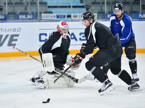 Раскатка "Авангарда" перед домашним матчем против рижского "Динамо"