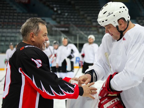 Первая победа "Офисных Ястребов"