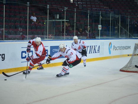 Мемориал Ромазана-2015. "Авангард" - "Автомобилист" 1:3