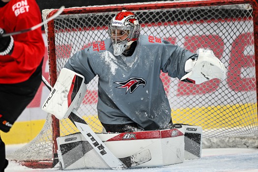 Тренировка «Авангарда» перед первым матчем серии с «Нефтехимиком»