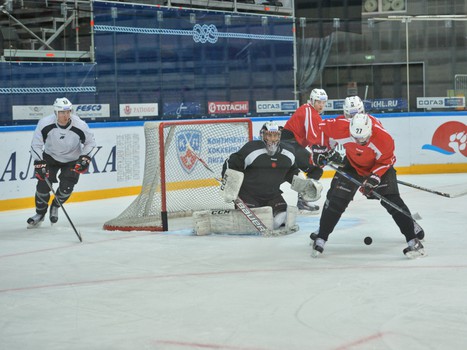 Тренировка "Авангарда" во Владивостоке