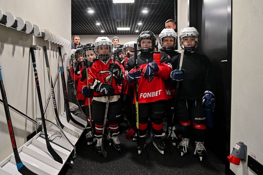 Тренировка воспитанников Хоккейной Академии «Авангард» 2019 года рождения на G-Drive Арене