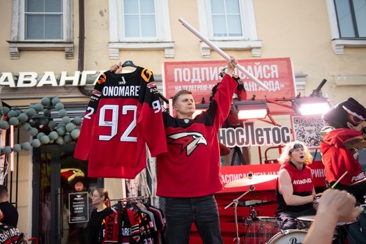 Василий Пономарёв на вечеринке Буэнос Летос