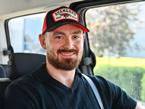 Артём Блажиевский прилетел в Омск