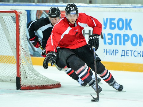 "Авангард" тренируется на льду "Арены Омск"