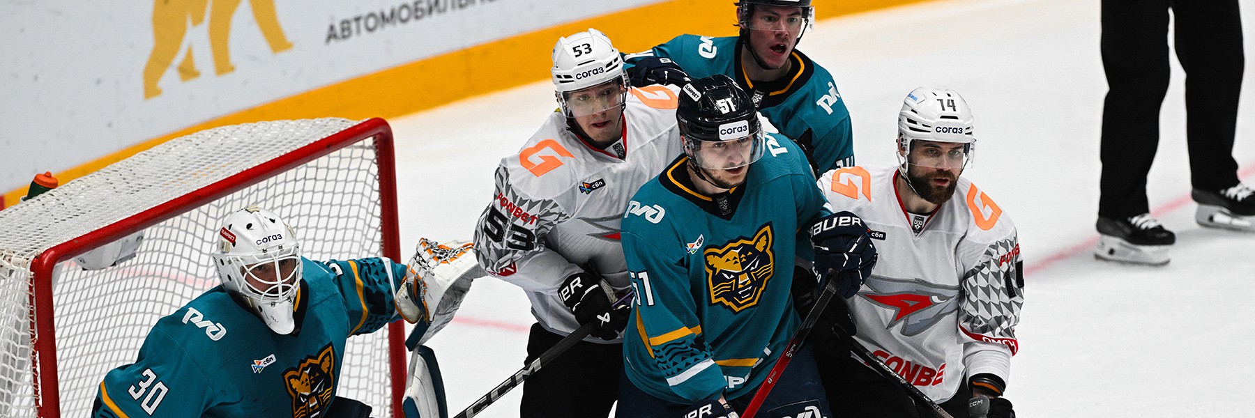 Море волнуется. «Авангард» уступает в Сочи