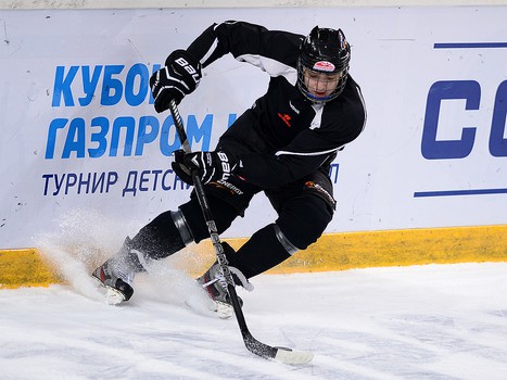 Двусторонний матч - просмотр молодежи