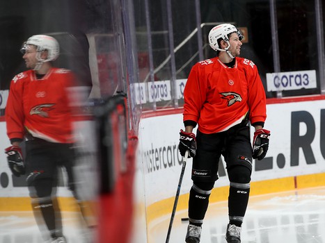 Тренировка «Авангарда» перед вылетом в Череповец