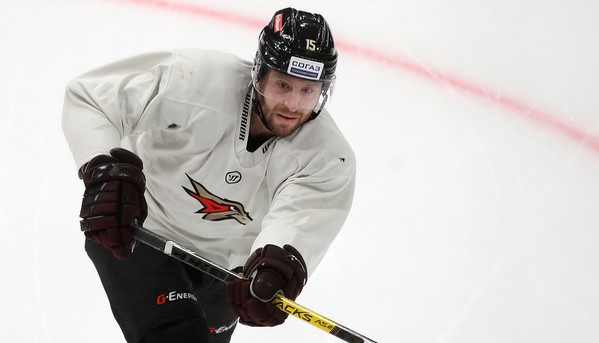 «Вернуть контроль шайбы в зоне соперника». Брэндон Макмиллан перед игрой с «Барысом»