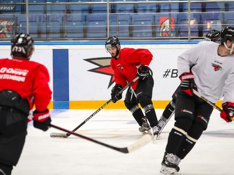 Раскатка «Авангарда» перед матчем с «Сибирью»