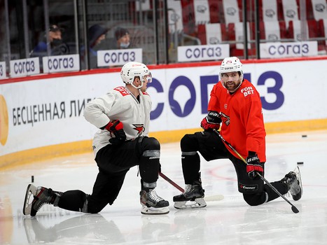 Раскатка «Авангарда» перед выездным матчем с «Трактором»