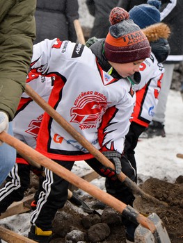 Открытие аллеи, посвященной 65-летию омского хоккея