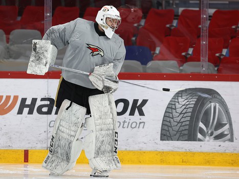 Раскатка «Авангарда» перед матчем в Екатеринбурге