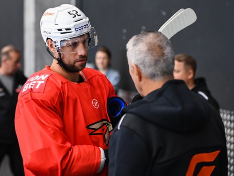 Тренировка «Авангарда» в Омске