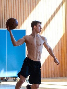 "Авангард" продолжает учебно-тренировочный сбор