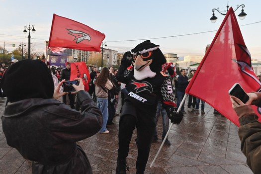 Фан-зона «Авангарда» на Пешеходном Любинском