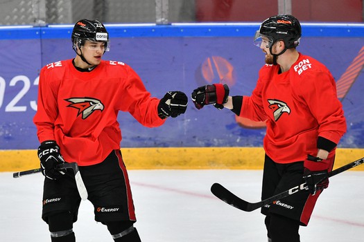 Двусторонний матч «Авангарда»