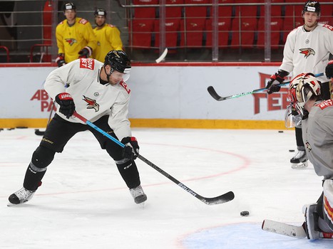 Раскатка «Авангарда» перед матчем с «Металлургом»