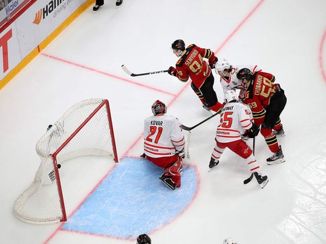 02.03.2021. 1/4 финала, 1 матч. «Авангард» - «Автомобилист» 3:0