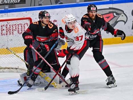 27.07.2022. Товарищеский матч. «Авангард» - «Омские Крылья» 3:2