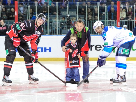 01.03.2015 "Авангард" - "Барыс" 0:2