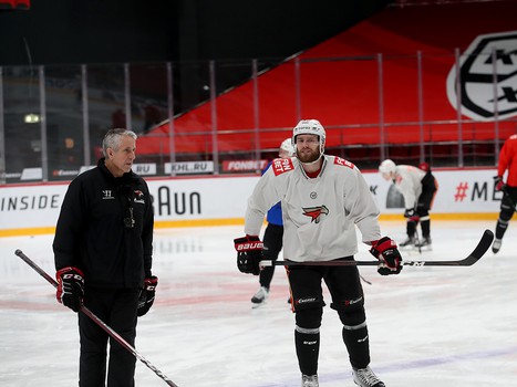 Тренировка «Авангарда» во время паузы в чемпионате