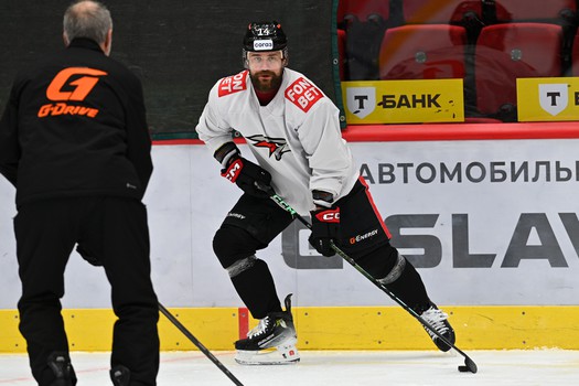 Первая тренировка Владимира Ткачева с основным составом