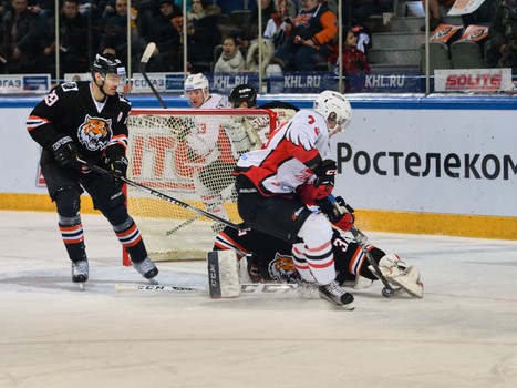 10.12.2015. "Амур" - "Авангард" 2:0